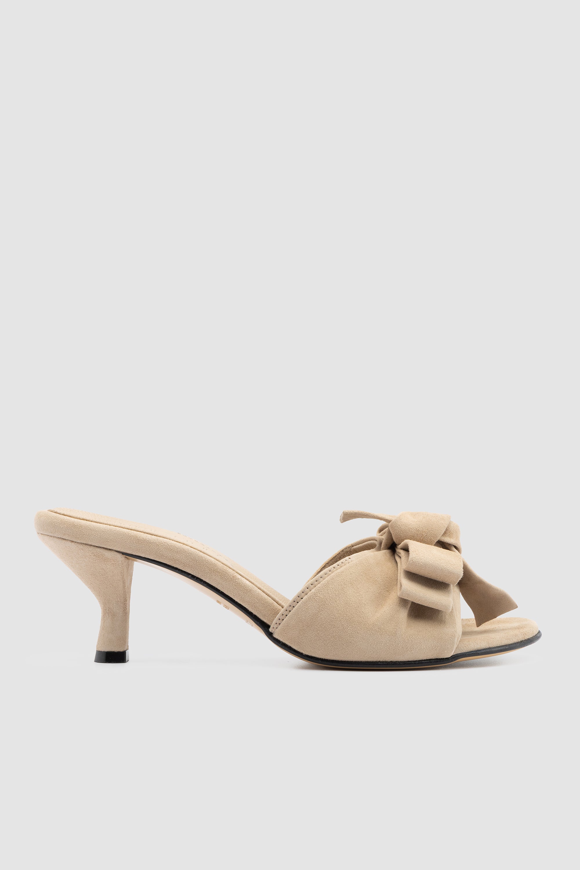 Gaia 6275 Soft Mocha Suede