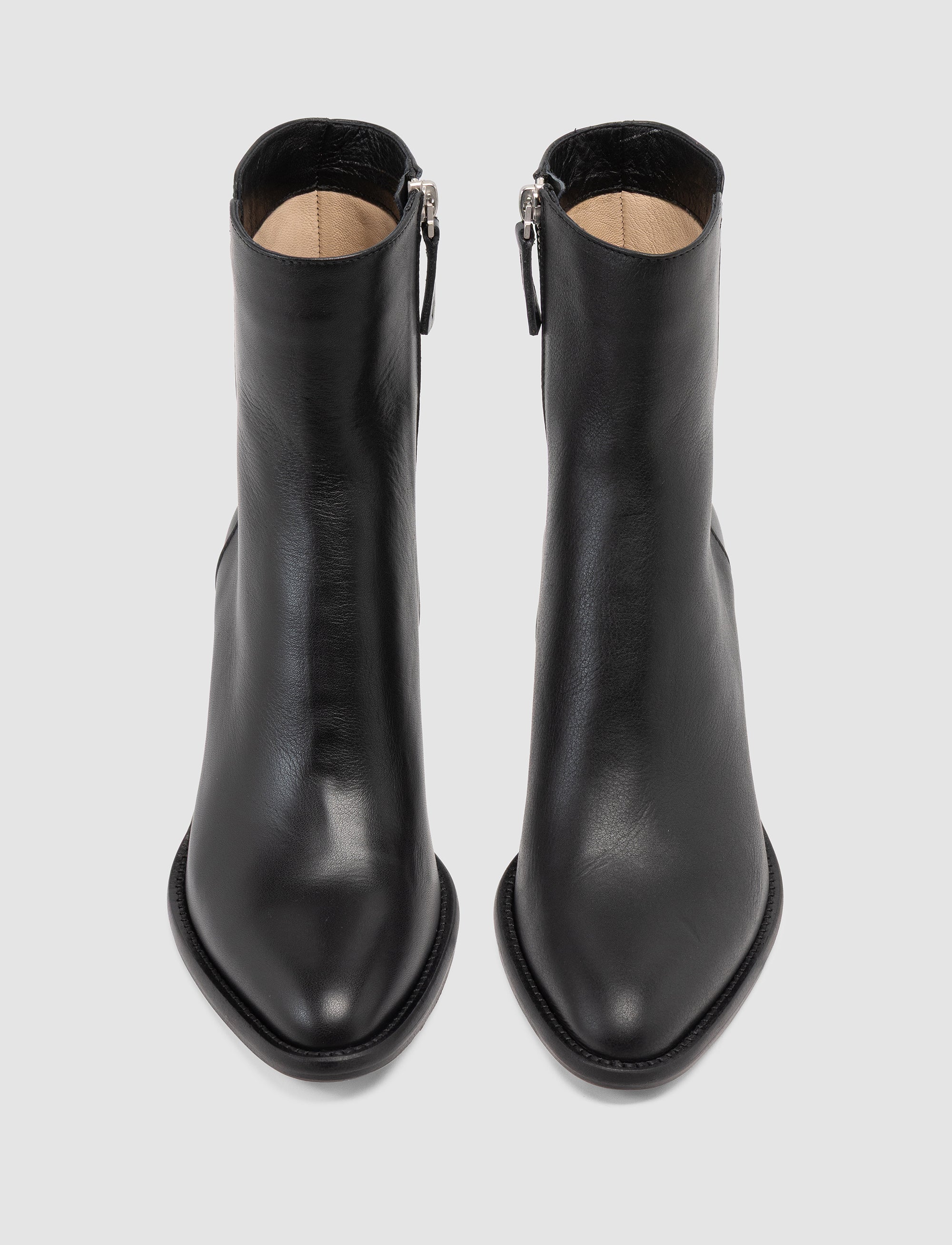Matilda 6305 Black Leather