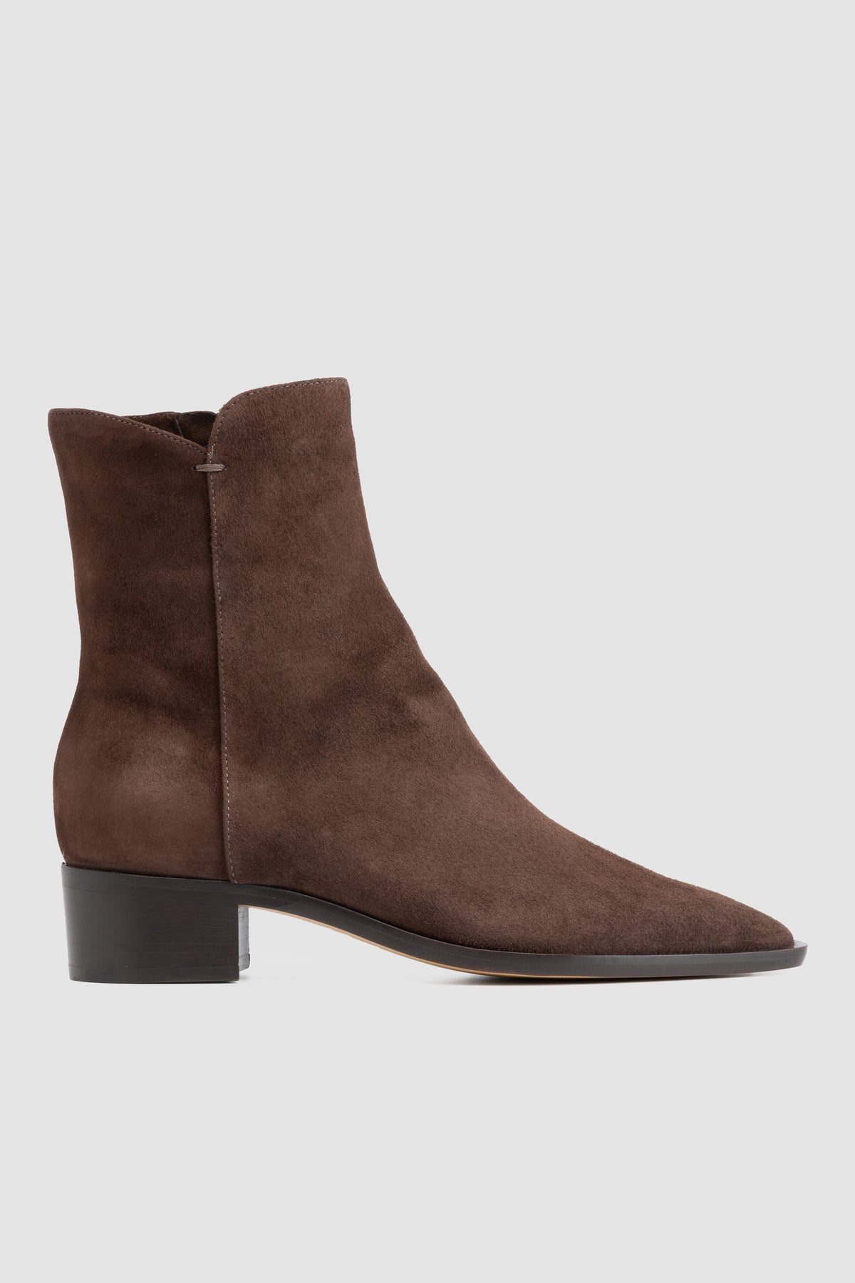 Lia 3322 Espresso Suede